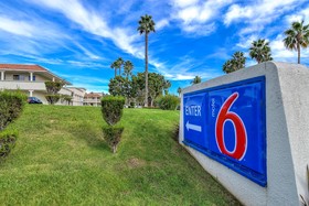 Motel 6 Carlsbad South