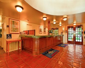 Best Western Plus Carpinteria Inn