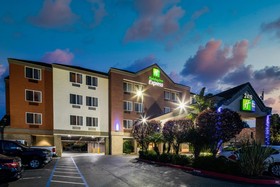 Holiday Inn Express Castro Valley - East Bay