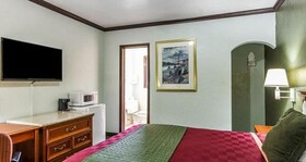 Rodeway Inn