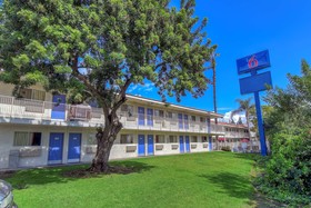 Motel 6 Chino - Los Angeles Area