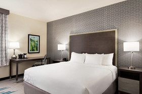 La Quinta Inn & Suites by Wyndham Clovis