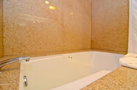 Best Western Plus Newport Mesa Inn