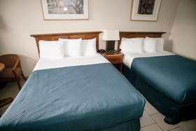 Pacific Inn