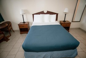 Pacific Inn