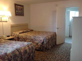 Penny Saver Inn