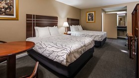 Rancho San Diego Inn & Suites