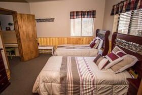 Bear Lodge by Big Bear Vacations