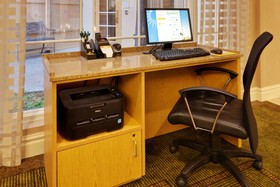 La Quinta Inn & Suites by Wyndham Fremont / Silicon Valley