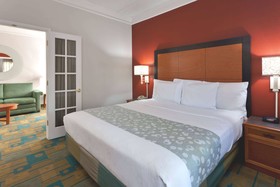 La Quinta Inn & Suites by Wyndham Fremont / Silicon Valley