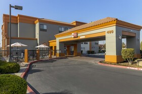 Best Western Plus Fresno Inn