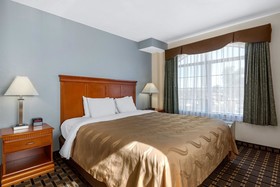 Quality Inn & Suites Huntington Beach Fountain Valley