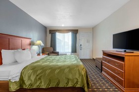 Quality Inn & Suites Huntington Beach Fountain Valley