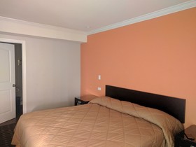 Lyef Inn & Suites by AGA, Lax Airport