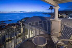 Sunset Cove Villas