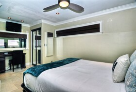 The Retreat in Laguna