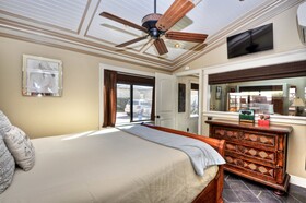 The Retreat in Laguna