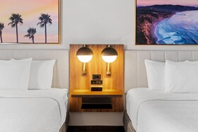 La Quinta Inn & Suites by Wyndham La Habra