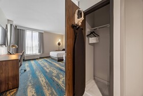 La Quinta Inn & Suites by Wyndham La Habra