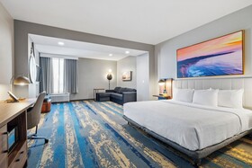 La Quinta Inn & Suites by Wyndham La Habra