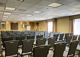 Hampton Inn & Suites Lancaster