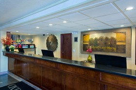 Oxnard Inn Lancaster
