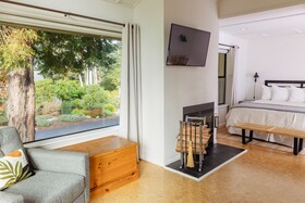 SCP Mendocino Inn and Farm