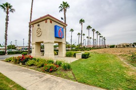 Motel 6 Lodi