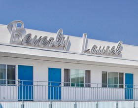 Beverly Laurel Motor Hotel