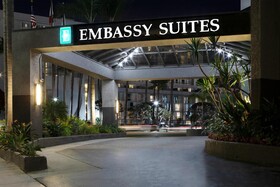 Embassy Suites by Hilton LAX North Hotel