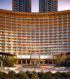Fairmont Century Plaza Hotel