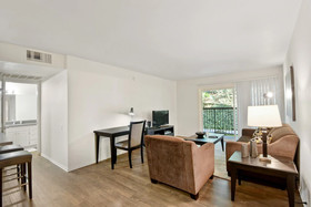 Global Luxury Suites at Universal City