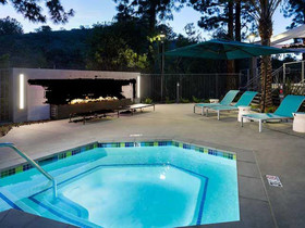 Global Luxury Suites at Universal City