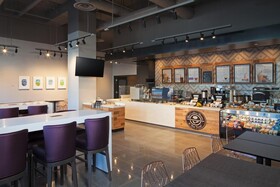 H Hotel Los Angeles Curio Collection by Hilton