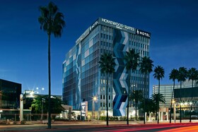 H Hotel Los Angeles Curio Collection by Hilton
