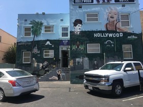 Hollywood VIP Hotel