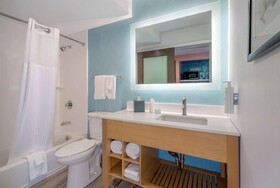 Hilton Garden Inn LAX Los Angeles Airport