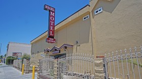 Rosa Bell Motel