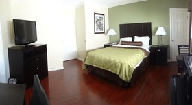 Metropolitan Inn & Suites