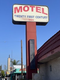 Twenty First Century Inn