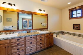 SnowCreek The Lodges