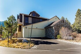 SnowCreek The Lodges