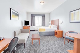 Ramada by Wyndham Marina