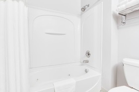 Ramada by Wyndham Marina