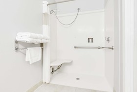Ramada by Wyndham Marina