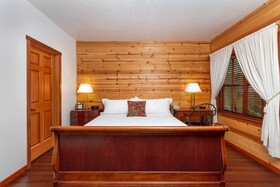 Stanford Inn by the Sea