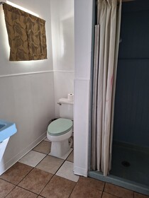 Oak Motel