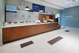 Holiday Inn Express & Suites Murrieta