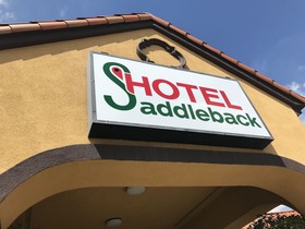 Hotel Saddleback