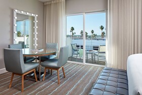 Hotel Paseo - Autograph Collection